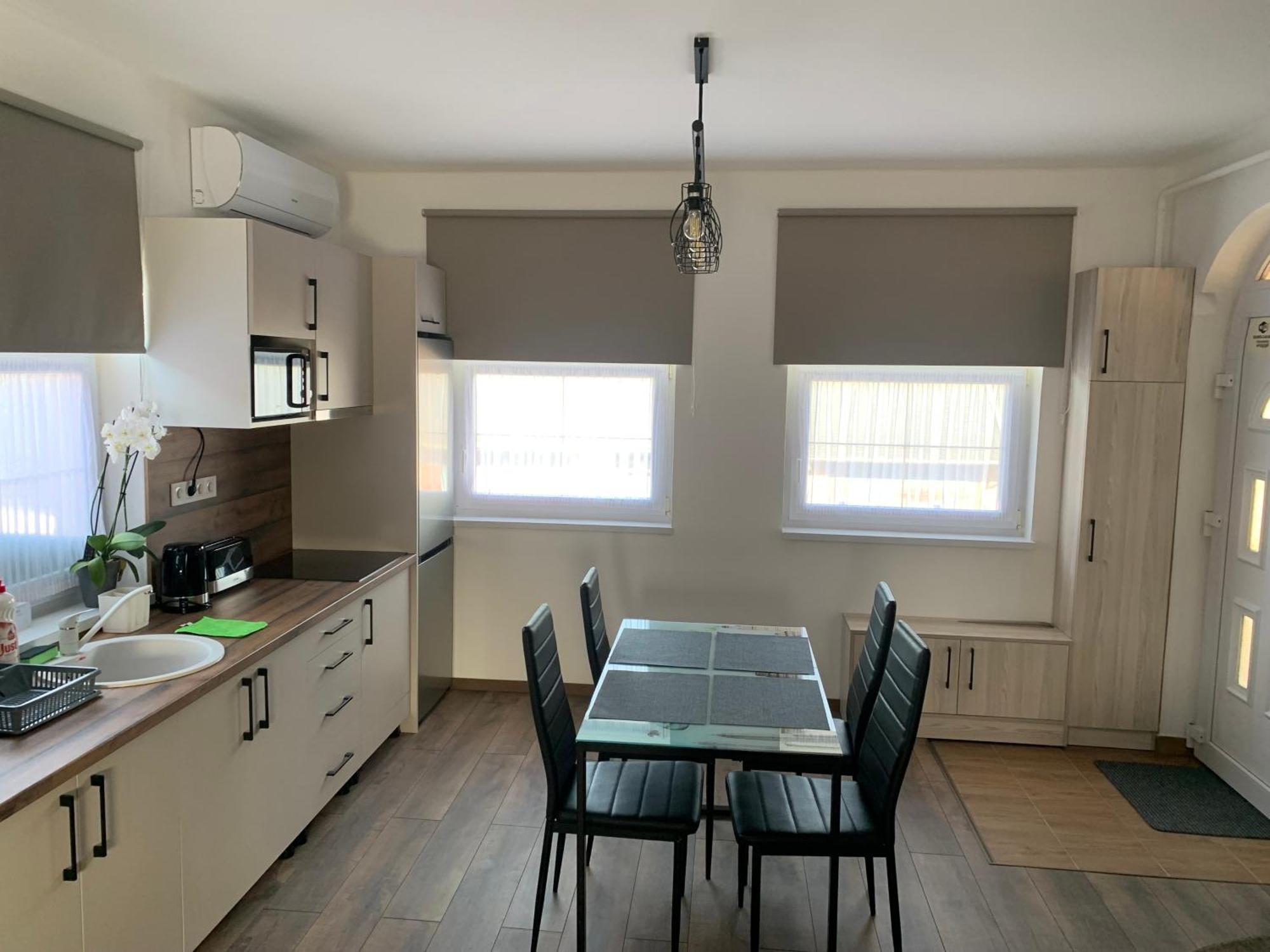 Agora Apartman Hajdúszoboszló Exteriör bild
