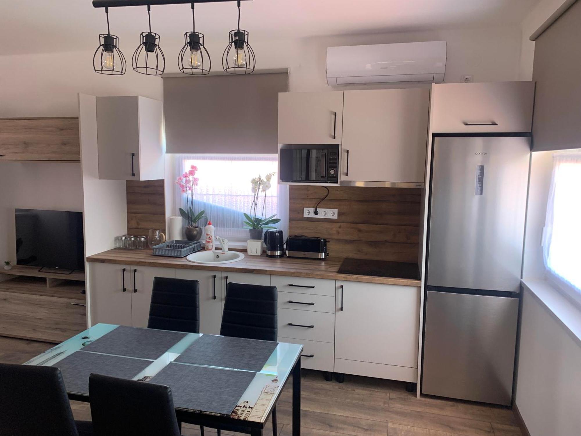 Agora Apartman Hajdúszoboszló Exteriör bild